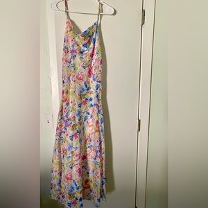 Abercrombie& Fitch : Womens cowl neck maxi dress in Pink Floral (petite)